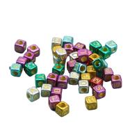 Alphabet Akril gyöngyök, Square, galvanizált, DIY, kevert színek, 6x6mm, 100PC-k/Bag, Által értékesített Bag