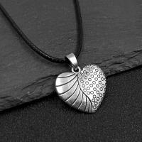 Zinc Alloy Jewelry Necklace with Wax Cord Heart polished fashion jewelry & Unisex silver color nickel lead & cadmium free Sold Per 50 cm Strand