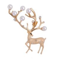Zinklegierung Broschen, mit Kunststoff Perlen, Hirsch, goldfarben plattiert, Weihnachts-Design & mit Strass, goldfarben, frei von Nickel, Blei & Kadmium, 30x50mm, verkauft von PC