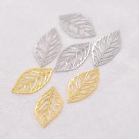 Stainless Steel Pendants 304 Stainless Steel Leaf Vacuum Ion Plating fashion jewelry & DIY & Unisex Sold By PC