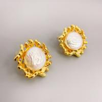 Brass Stud Earring, with Plastic Pearl, 18K gold plated, fashion jewelry & for woman, nickel, lead & cadmium free, 19.50mm, Sold By Pair