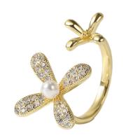 Cubique anneau en laiton Circonia Micro Pave, fleur, Placage de couleur d'or, Réglable & pavé de micro zircon & pour femme, Or, 18mm, Vendu par PC