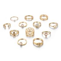 Ensemble d’anneau en alliage de zinc, Placage de couleur d'or, pour femme & avec strass & creux, doré, protéger l'environnement, sans nickel, plomb et cadmium, Environ 12PC/fixé, Vendu par fixé