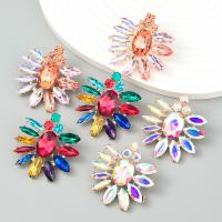 Zinc Alloy Stud Earring high quality plated fashion jewelry & for woman & with glass rhinestone Sold By Pair