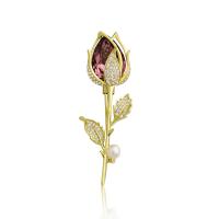 Broche zircon, laiton, avec cristal, Rose, bijoux de mode & pavé de micro zircon & pour femme, doré, protéger l'environnement, sans nickel, plomb et cadmium, 58.46x16.50mm, Vendu par PC
