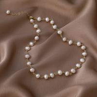 Collier de chaîne en laiton de perles d'eau douce, avec perle d'eau douce cultivée, avec 1.77inch chaînes de rallonge, Placage de couleur d'or, bijoux de mode & pour femme, protéger l'environnement, sans nickel, plomb et cadmium, Longueur:Environ 13.39 pouce, Vendu par PC