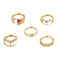 Cink Alloy Ring Set, Cink ötvözet, 5 darab & divat ékszerek & a nő & strasszos, aranysárga, nikkel, ólom és kadmium mentes, Által értékesített Set