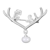 Christmas Brooches Zinc Alloy with Plastic Pearl Antlers silver color plated Christmas Design & Unisex nickel lead & cadmium free Sold By PC