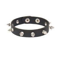 cuir PU bracelet, avec alliage de zinc, Placage de couleur argentée, bijoux de mode & le style de punk, noire, 240x15mm, Vendu par PC