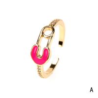 Mässing Cuff finger ring, Kilt Pin, guldfärg pläterade, Justerbar & micro bana cubic zirconia & för kvinna & emalj, fler färger för val, Säljs av PC