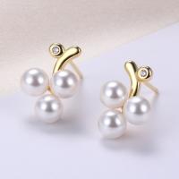 925 Sterling Silver Stud Earrings with Shell Pearl Grape gold color plated with plastic earnut & for woman & with rhinestone Sold By Pair