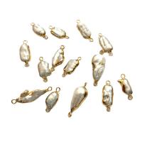 Freshwater Pearl Kontaktdon, med Mässing, Oregelbunden, guldfärg pläterade, DIY & 1/1 slinga, vit, 5x10-15x30mm, Säljs av PC