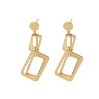 Iron Earring, fashion jewelry & for woman, golden, nickel, lead & cadmium free, Sold By Pair