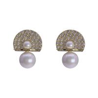 Boucles d'oreilles en laiton zircon cubique pavent, avec perle de plastique, Placage de couleur d'or, pavé de micro zircon & pour femme, 14x18mm, Vendu par paire