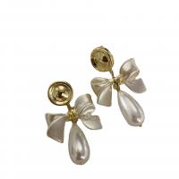 Brass Drop Earring with Plastic Pearl gold color plated for woman 40mm Sold By Pair