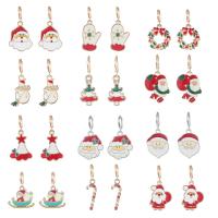 Weihnachten Ohrringe, Zinklegierung, Weihnachts-Design & verschiedene Stile für Wahl & für Frau & Emaille, frei von Nickel, Blei & Kadmium, verkauft von Paar