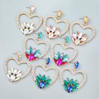 Zinc Alloy Drop Earrings Heart gold color plated fashion jewelry & for woman & with rhinestone Sold By Pair