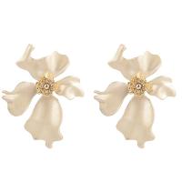 Zinc Alloy Stud Earring Flower plated fashion jewelry & for woman nickel lead & cadmium free 45mm Sold By Pair