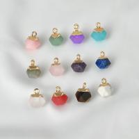 Bijoux Pendentifs en pierres gemmes, Pierre naturelle, avec laiton, polygone, Placage de couleur d'or, différents matériaux pour le choix & unisexe & facettes, plus de couleurs à choisir, 8mm, Vendu par PC