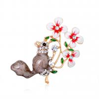 Zinc Alloy Brooches Squirrel gold color plated Unisex & enamel & with rhinestone mixed colors nickel lead & cadmium free Sold By PC