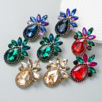 Rhinestone Earring Zinc Alloy with Glass Rhinestone fashion jewelry & for woman nickel lead & cadmium free Sold By Pair