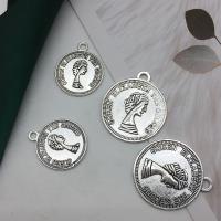 Zinc Alloy Pendants Flat Round antique silver color plated DIY Sold By Lot