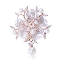 Shell Brooch Brass with White Shell & Plastic Pearl Flower real gold plated fashion jewelry & micro pave cubic zirconia & for woman white nickel lead & cadmium free Sold By PC