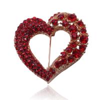 Rhinestone Brooch Zinc Alloy Heart gold color plated fashion jewelry & for woman & with rhinestone & hollow nickel lead & cadmium free Sold By PC