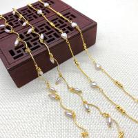 Brass Beading Chains, with ABS Plastic Pearl, gold color plated, DIY, more colors for choice, nickel, lead & cadmium free, Approx 10m/Spool, Sold By Spool