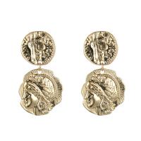 Boucles d'oreilles en alliage de zinc, Placage de couleur d'or, bijoux de mode & pour femme, couleur originale, 42x23mm, Vendu par paire