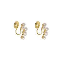 Brassard de boucle d'oreille de mode, laiton, Plaqué d'or 14K, pour femme & avec les perles en plastique, couleur originale, 19x8mm, Vendu par paire