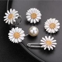 Tibetan Style Brooches, with Plastic Pearl, Daisy, silver color plated, different styles for choice & for woman & enamel & with rhinestone, 25-55mm, 10PCs/Lot, Sold By Lot