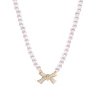 Plastične biserna ogrlica, Plastična Pearl, s Cink Alloy, s 6.1cm Produžetak lanac, Bowknot, zlatna boja pozlaćen, modni nakit & prilagodljiv & za žene & emajl, bijel, 25mm, Dužina 36.4 cm, Prodano By PC