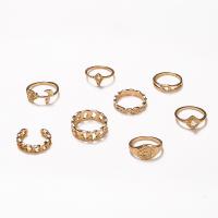 Juego de anillos de aleación de zinc, con Perlas de plástico ABS, chapado en color dorado, 8 piezas & Joyería & para mujer, dorado, Vendido por Set