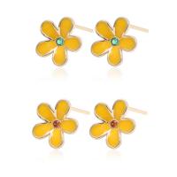 Cubic Zirconia Micro Pave Brass Pendant with Cubic Zirconia Flower 14K gold plated DIY & enamel nickel lead & cadmium free 11mm Sold By Pair