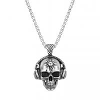 Titanium Steel Necklace, Skull, Vacuum Ion Plating, fashion jewelry & for man, original color, 40.10x28.40mm, Length:Approx 23.6 Inch, Sold By PC