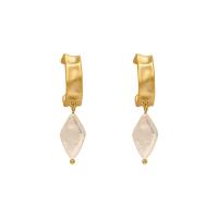 Freshwater Pearl Earrings Brass with Freshwater Pearl gold color plated for woman Sold By Pair