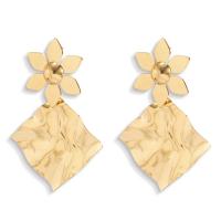 Iron Earring Flower plated fashion jewelry & for woman nickel lead & cadmium free Sold By Pair