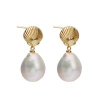 Boucles d'oreilles en perles d'eau douce, perle d'eau douce cultivée, avec laiton, Placage de couleur d'or, pour femme, blanc, 12.50x30mm, Vendu par paire