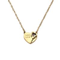 Collier d'acier titane, avec 5cm chaînes de rallonge, coeur, bijoux de mode & pavé de micro zircon & pour femme, doré, Longueur:43 cm, Vendu par PC