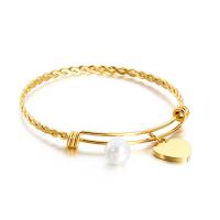 Acier inoxydable 304 bracelet ordinaire, avec Shell Pearl, coeur, accumuler placage, Réglable & pour femme, doré, 15x14mm,10mm, Diamètre intérieur:Environ 60mm, Vendu par PC
