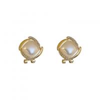 Zinc Alloy Stud Earring with Plastic Pearl fashion jewelry & for woman & with rhinestone golden nickel lead & cadmium free Sold By Pair
