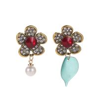 Asymmetric Earrings Zinc Alloy with Plastic Pearl Flower antique gold color plated vintage & for woman & with rhinestone nickel lead & cadmium free 3.5cm Sold By Pair