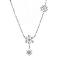 Stainless Steel Jewelry Necklace, 304 Stainless Steel, with 1.97inch extender chain, Snowflake, fashion jewelry & for woman & with rhinestone, original color, Sold Per Approx 15.75 Inch Strand
