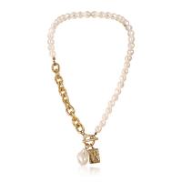 Plastične biserna ogrlica, Cink Alloy, s Plastična Pearl, pozlaćen, bez spolne razlike & različitih stilova za izbor, više boja za izbor, 450mm, Prodano By PC