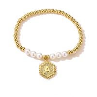 Bracelets en laiton, avec perle de plastique, Placage de couleur d'or, élastique & pour femme, Or, 170mm, Vendu par PC