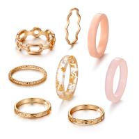 Ensemble d’anneau en alliage de zinc, avec résine, Placage de couleur d'or, 8 pièces & pour femme, Taille:6.5-7.5, Vendu par fixé