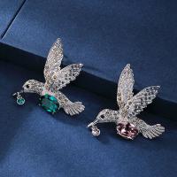 Crystal Brooch Zinc Alloy with Crystal Hummingbird fashion jewelry & for woman & with rhinestone nickel lead & cadmium free Sold By PC