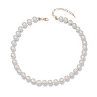 Bracelet en alliage de zinc, avec Plastique ABS perle, avec 7cm chaînes de rallonge, bijoux de mode & pour femme, blanc, Vendu par 45 cm brin