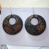Boucles d'oreille en bois, avec fer, Rond, Placage de couleur argentée, style folk & pour femme, noire, 45mm, Vendu par paire